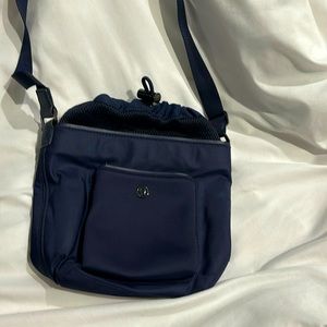 Lululemon bag like new